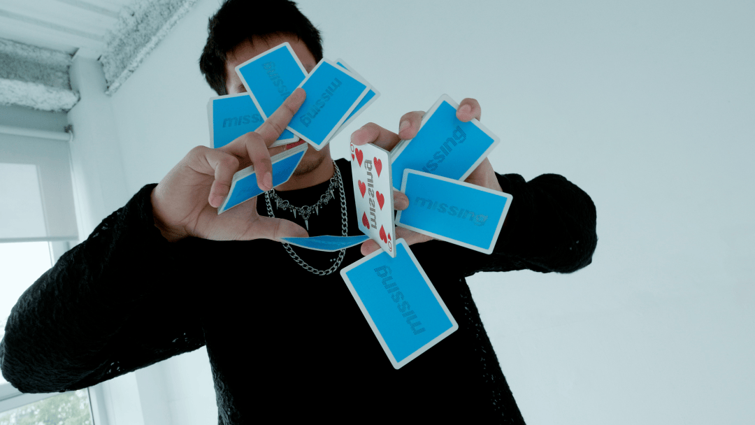 术分享与交流「扑克牌翻飞的浪漫与秩序」开元棋牌app扑克牌艺术展览 花切魔(图13)